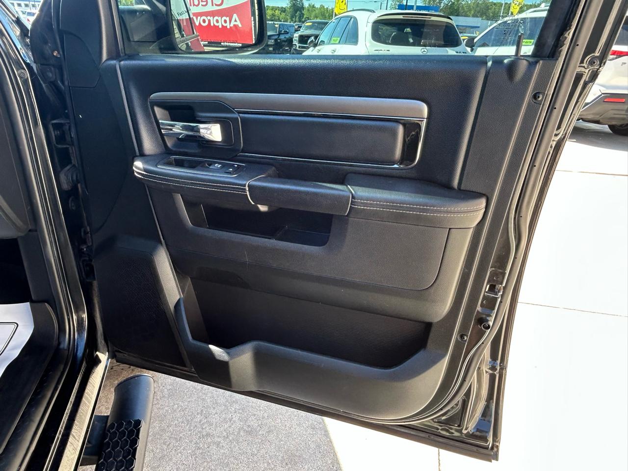 RAM 1500 Sport 4x4 Crew Cab 5'7" Box *Ltd Avail* 2018