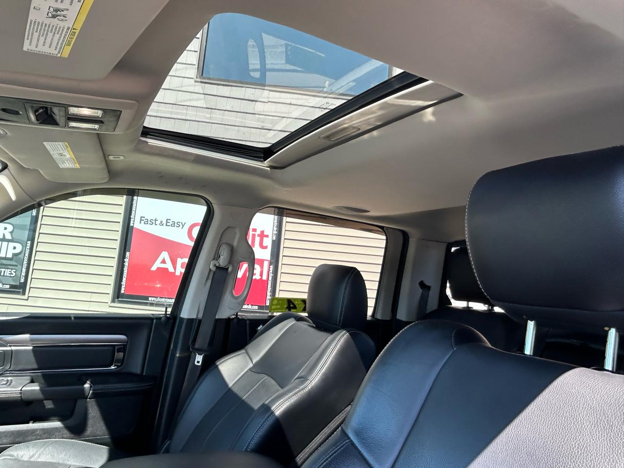 RAM 1500 Sport 4x4 Crew Cab 5'7" Box *Ltd Avail* 2018