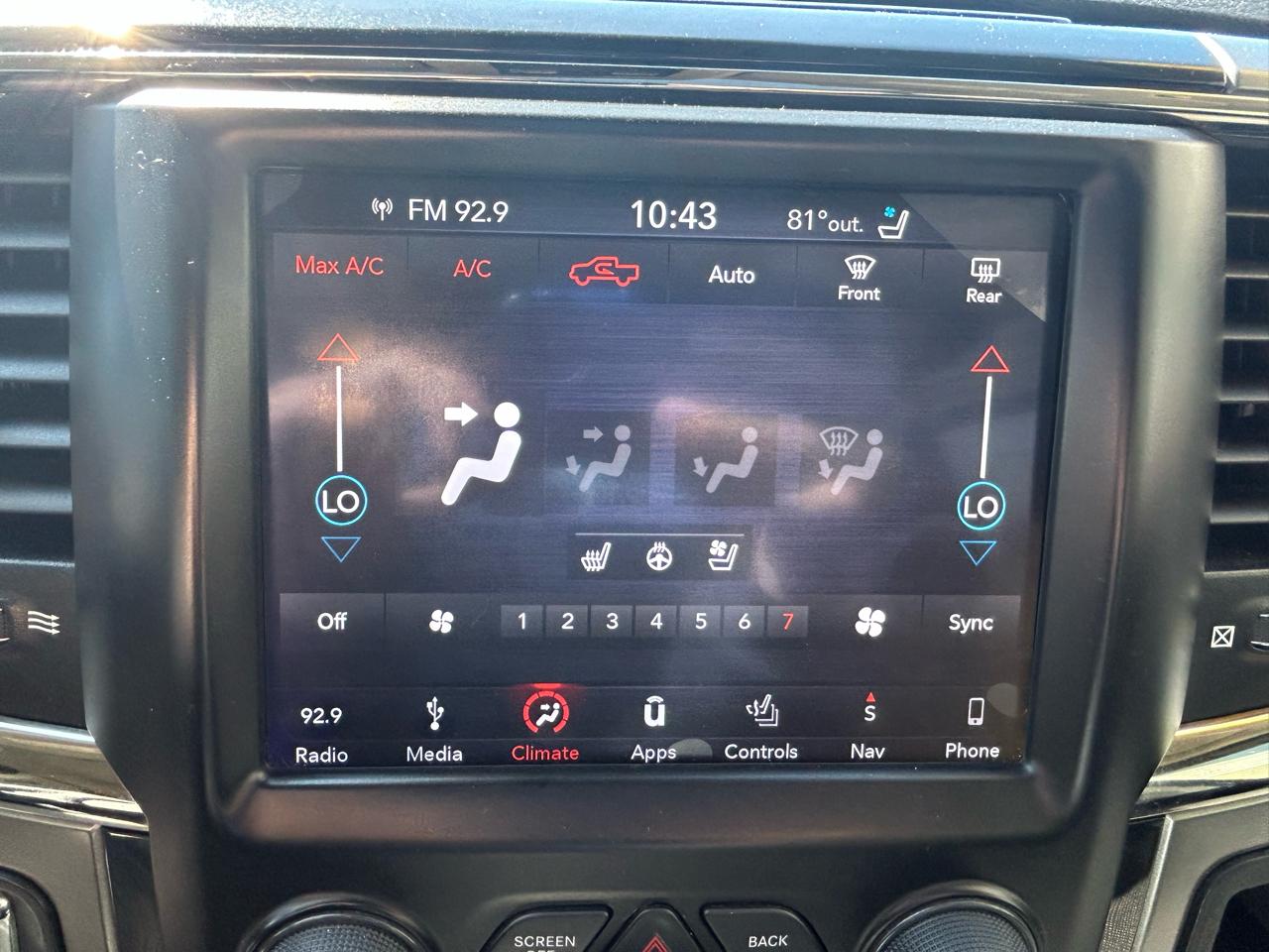 RAM 1500 Sport 4x4 Crew Cab 5'7" Box *Ltd Avail* 2018
