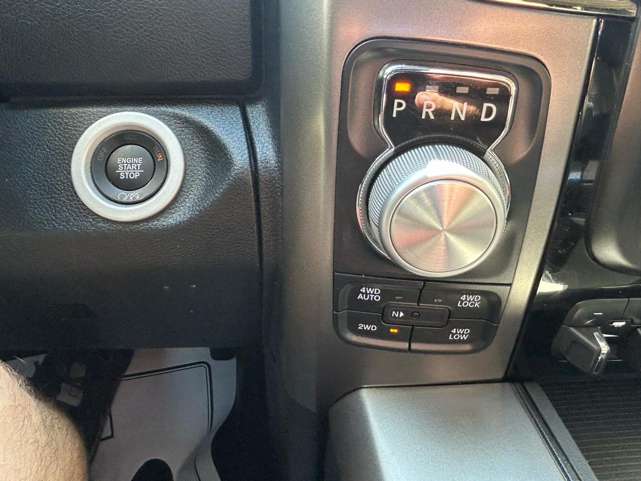 RAM 1500 Sport 4x4 Crew Cab 5'7" Box *Ltd Avail* 2018