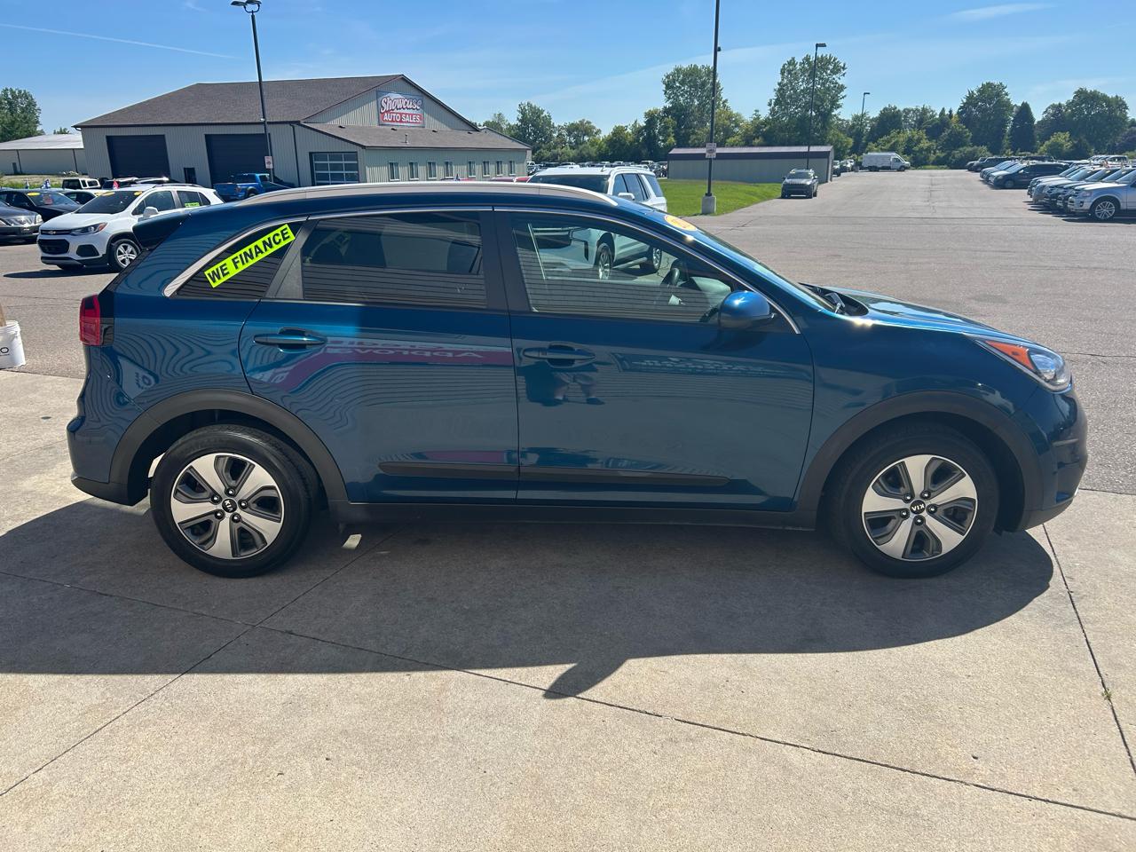 Kia Niro LX FWD 2019