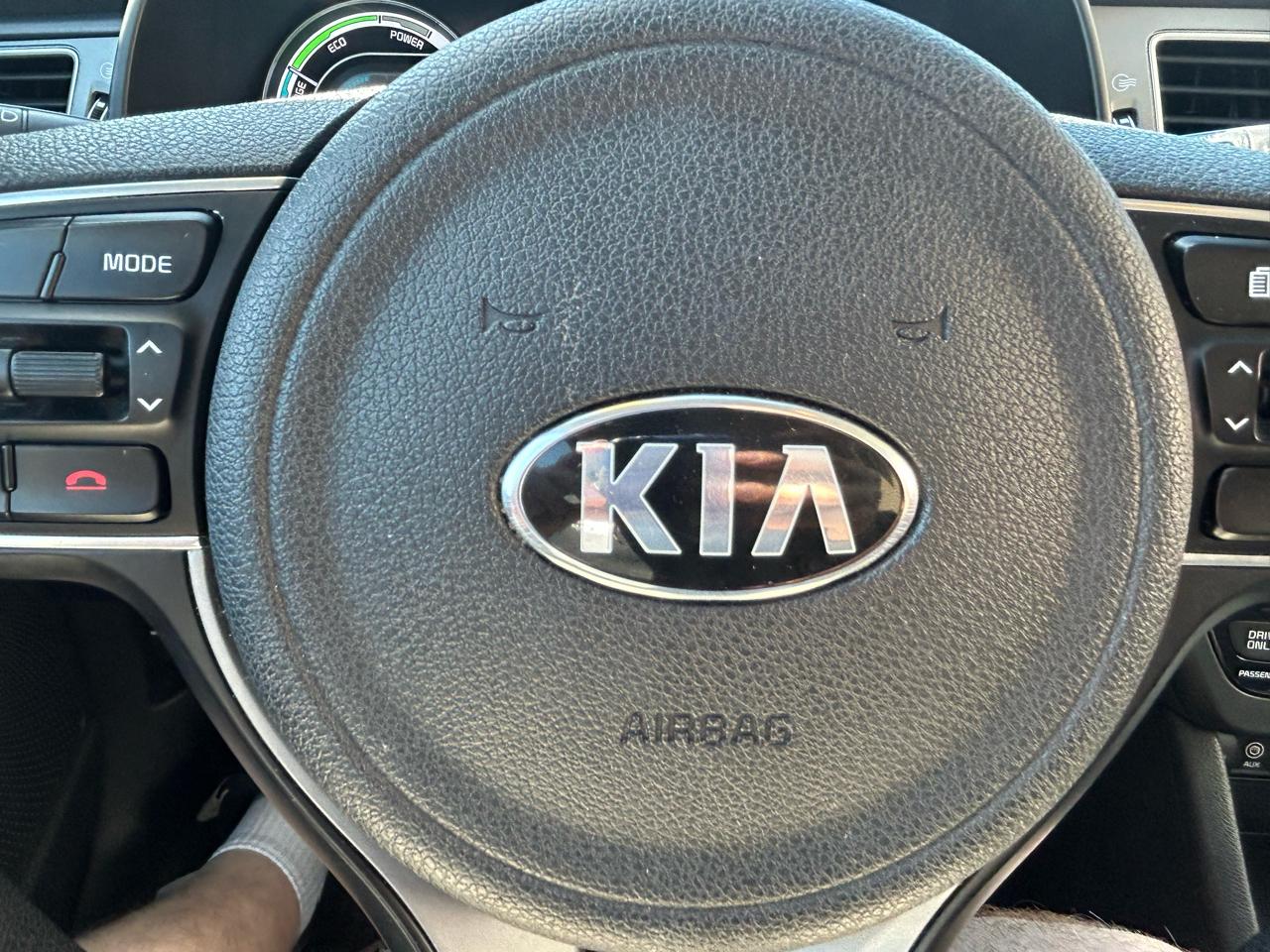 Kia Niro LX FWD 2019