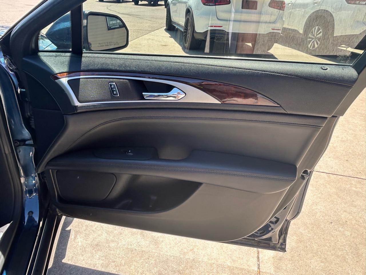 Lincoln MKZ Reserve AWD 2017