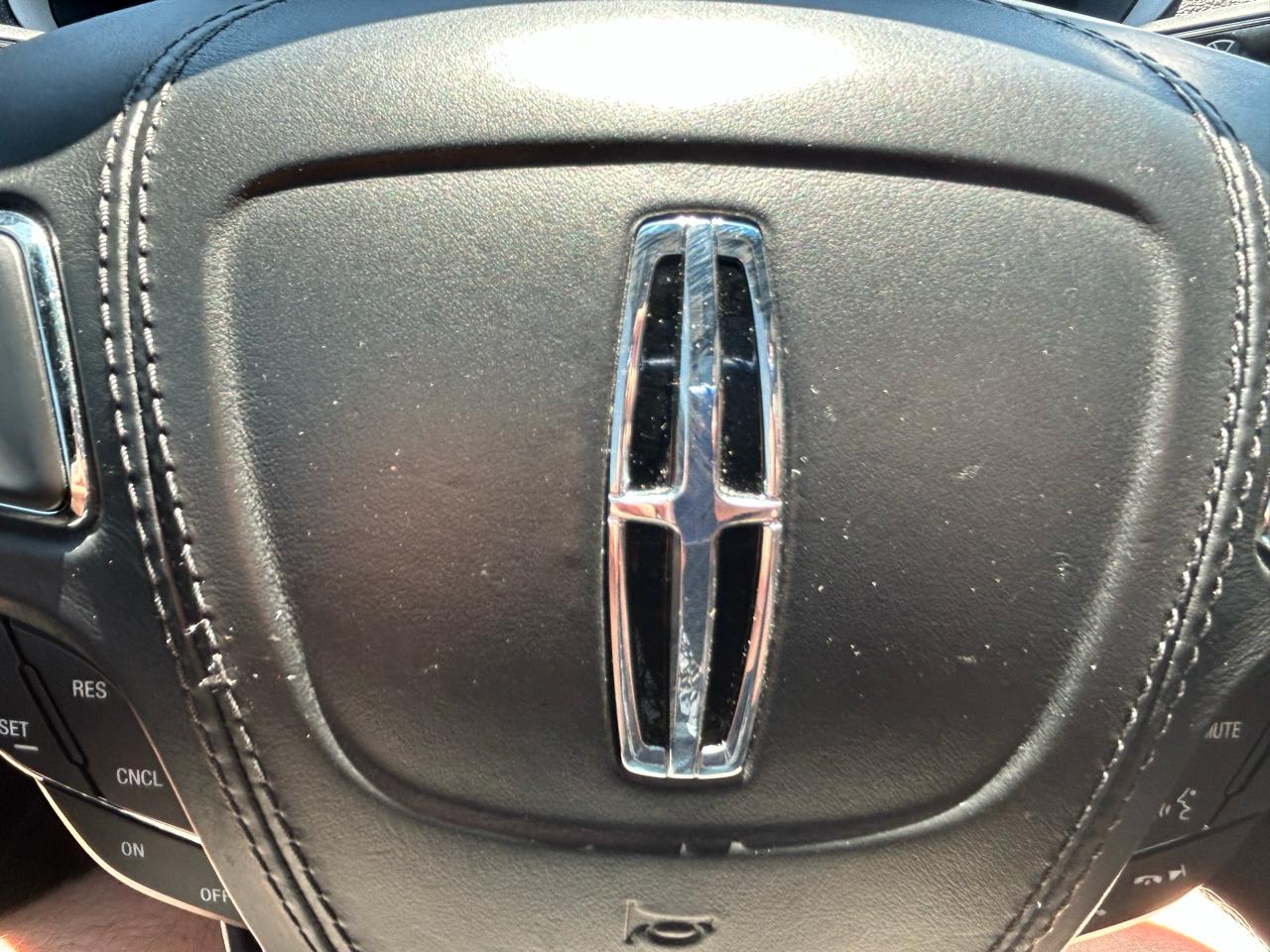 Lincoln MKZ Reserve AWD 2017
