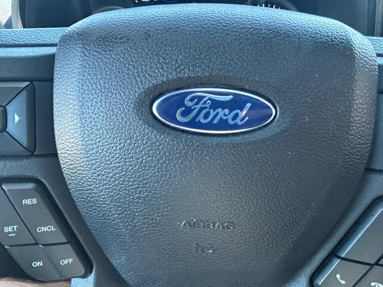 Ford F-150 FX4 2016