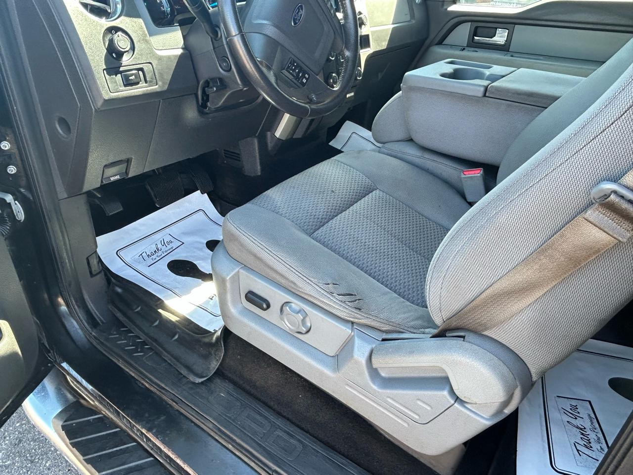Ford F-150 Platinum SuperCrew 6.5-ft. Bed 4WD 2014