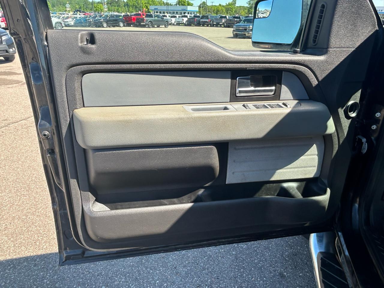 Ford F-150 Platinum SuperCrew 6.5-ft. Bed 4WD 2014
