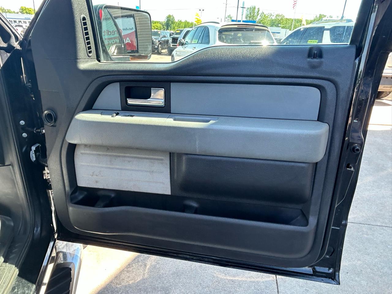 Ford F-150 Platinum SuperCrew 6.5-ft. Bed 4WD 2014