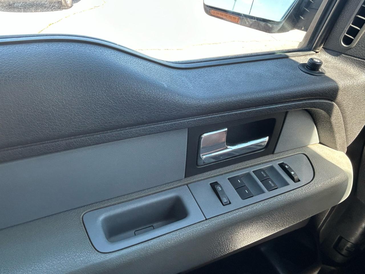 Ford F-150 Platinum SuperCrew 6.5-ft. Bed 4WD 2014