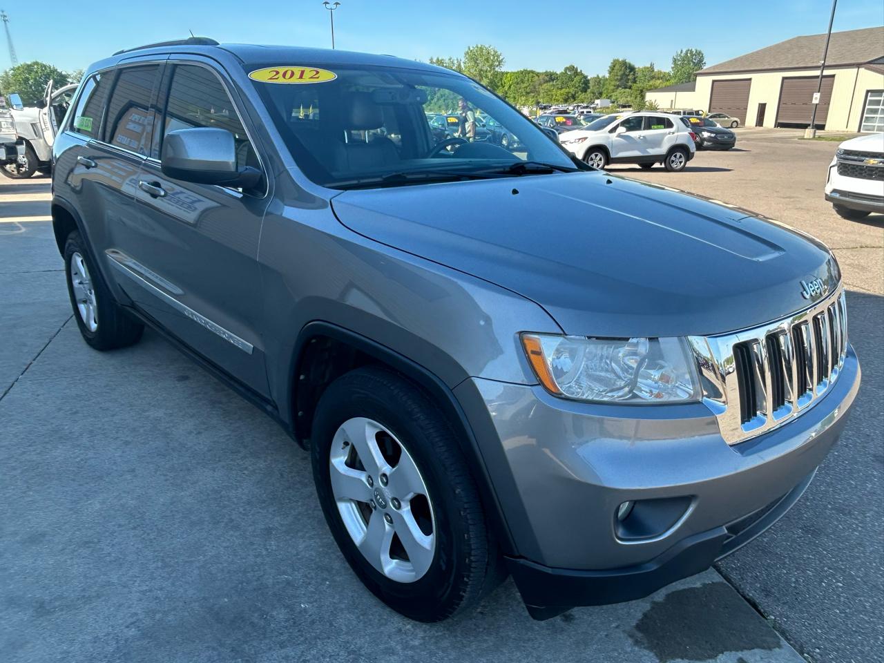 Jeep Grand Cherokee Laredo 4WD 2012