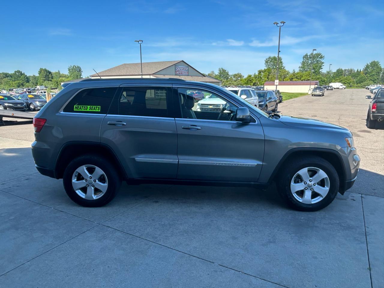 Jeep Grand Cherokee Laredo 4WD 2012
