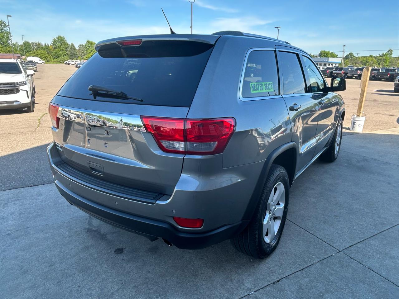 Jeep Grand Cherokee Laredo 4WD 2012