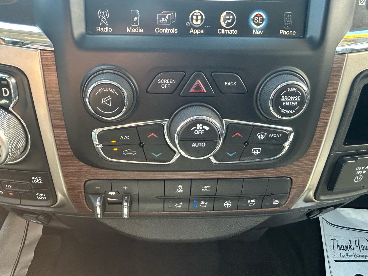 RAM 1500 Laramie Crew Cab SWB 4WD 2015