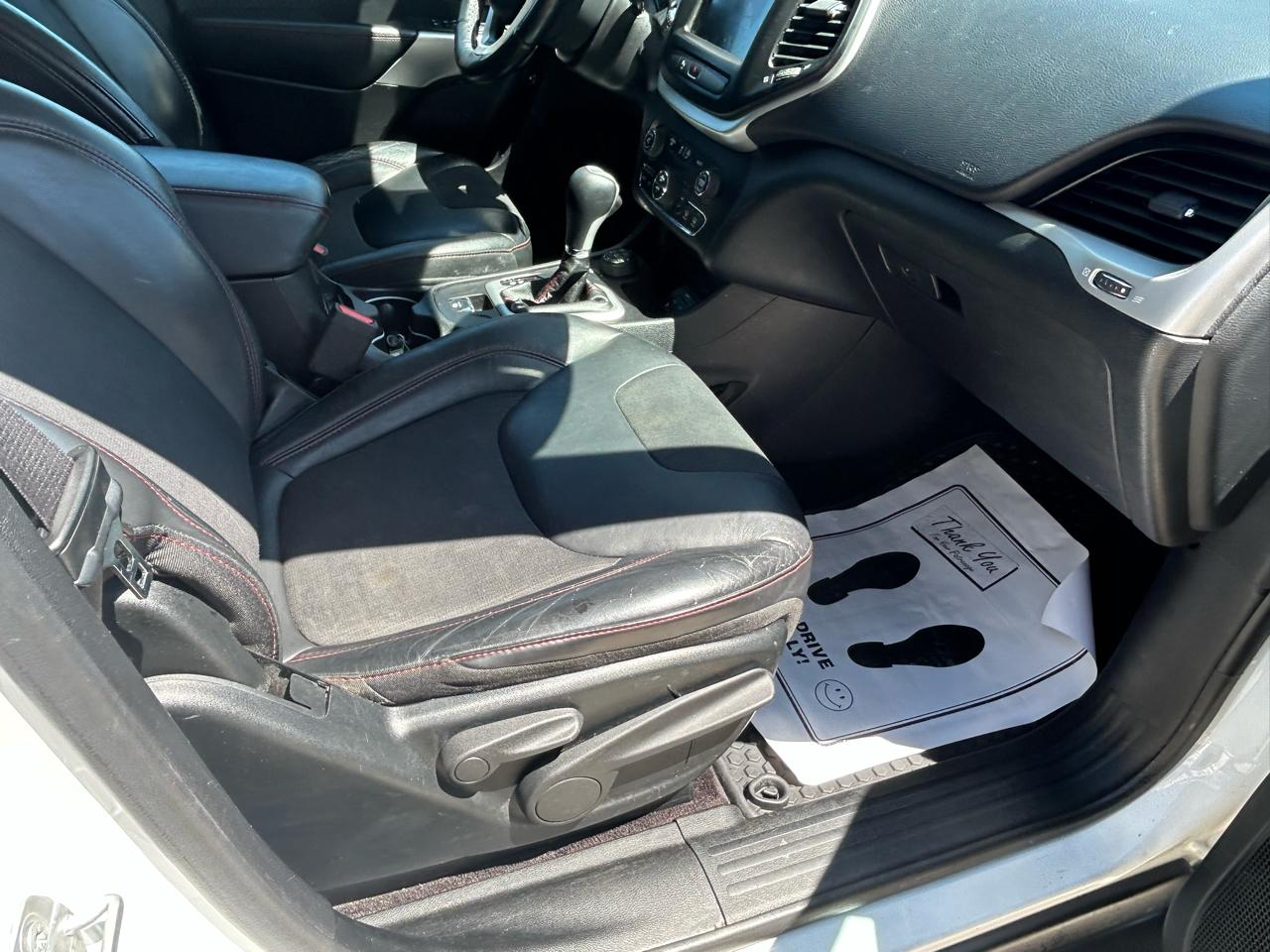 Jeep Cherokee Trailhawk 4x4 2018