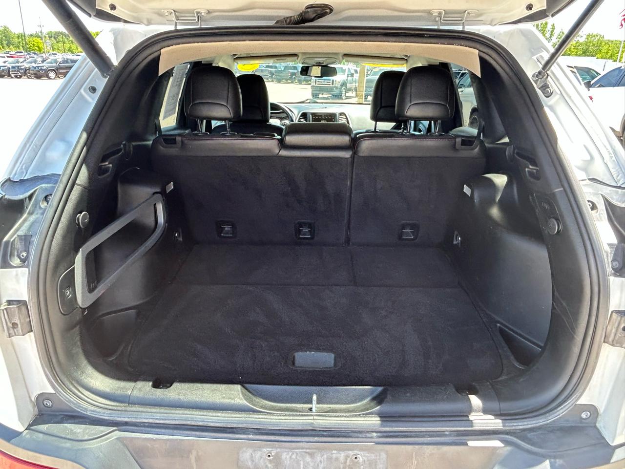 Jeep Cherokee Trailhawk 4x4 2018