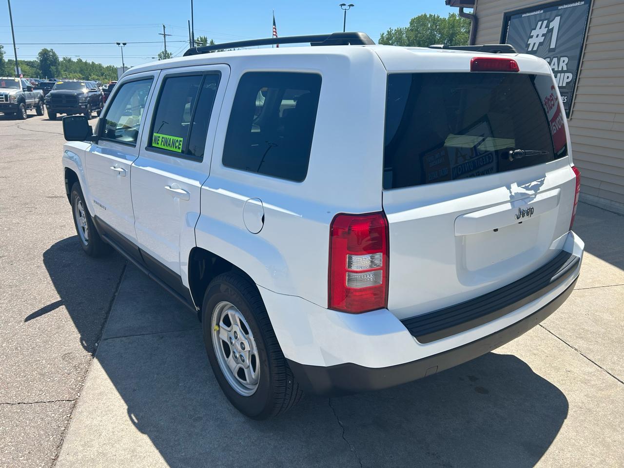 Jeep Patriot FWD 4dr Sport 2016