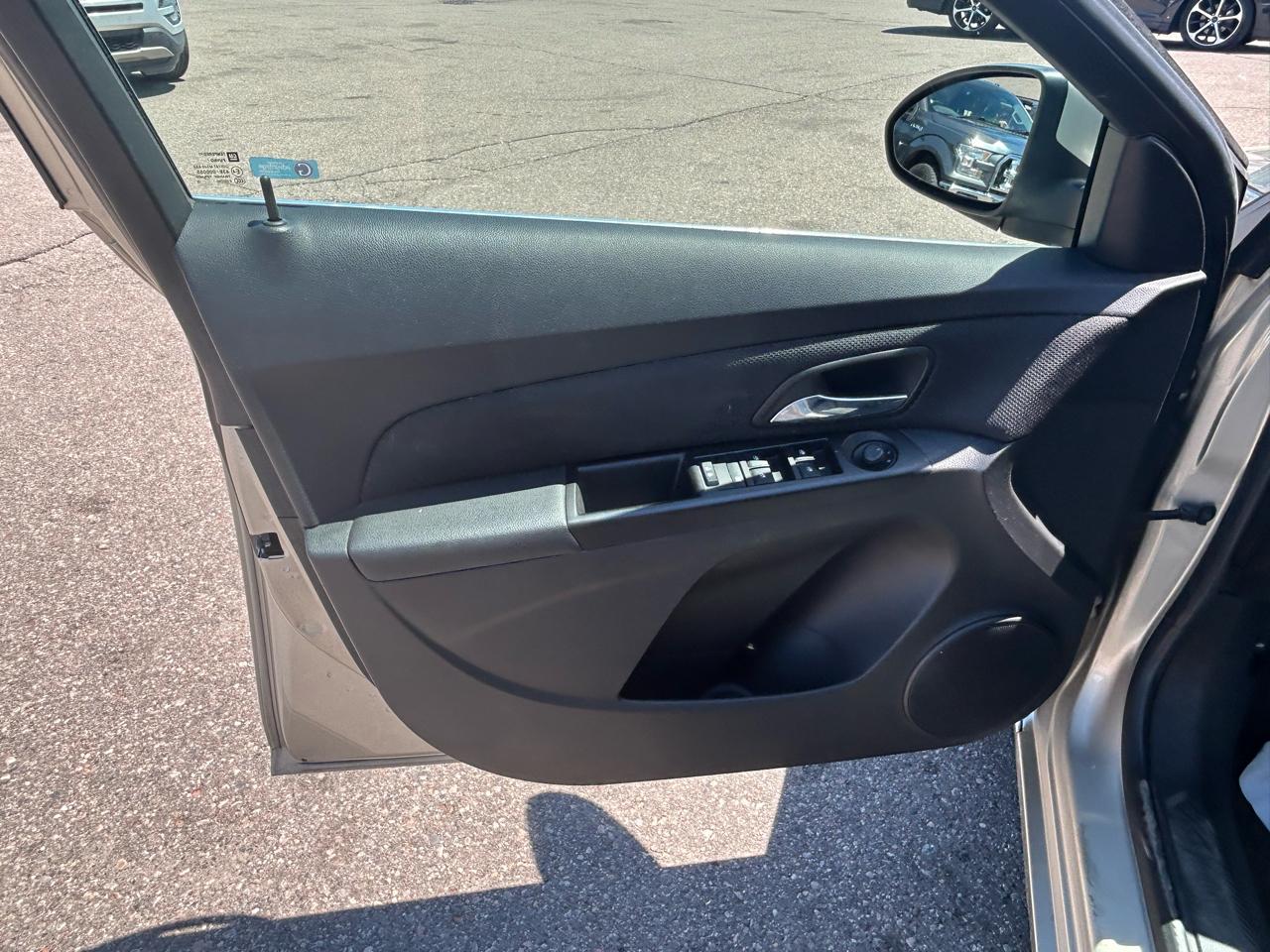 Chevrolet Cruze 1LT Auto 2015