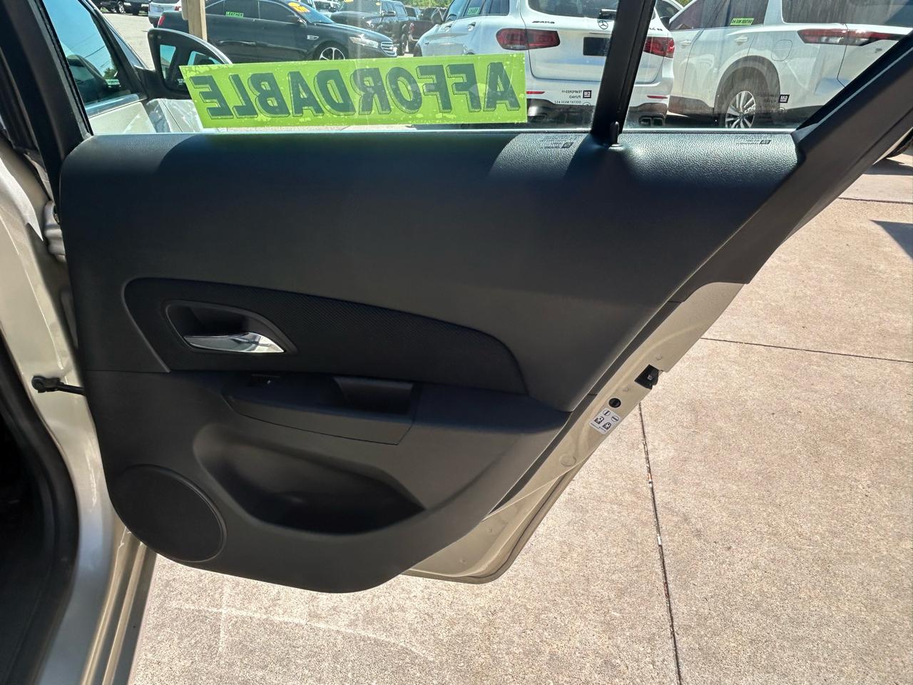 Chevrolet Cruze 1LT Auto 2015