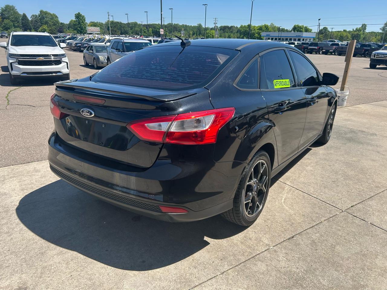 Ford Focus SE Sedan 2012