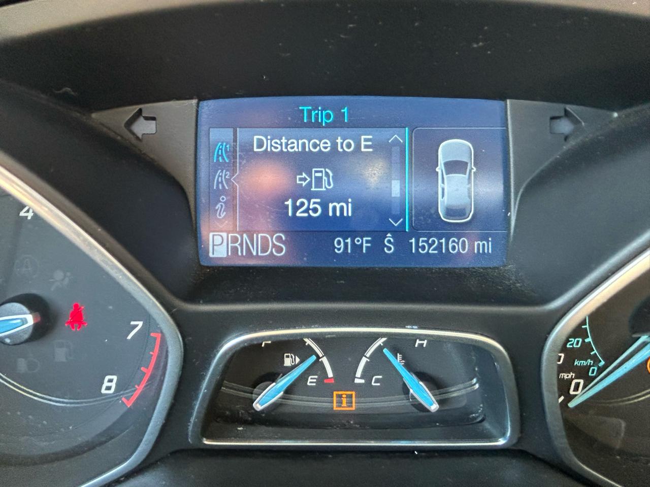 Ford Focus SE Sedan 2012