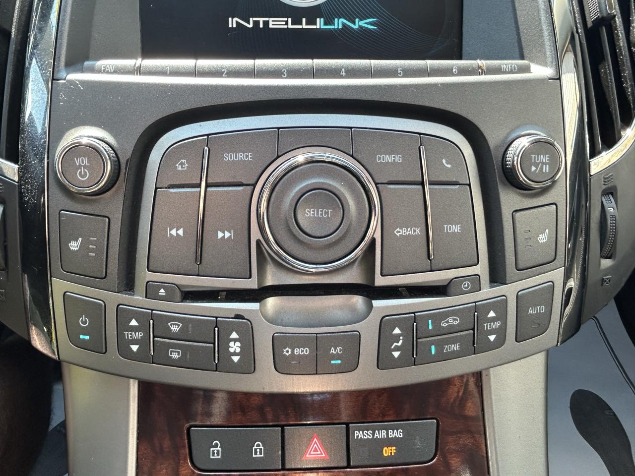 Buick LaCrosse 4dr Sdn Leather FWD 2013