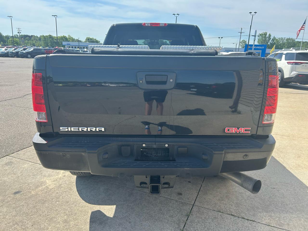 GMC Sierra 2500HD 4WD Crew Cab 153.7" Denali 2014