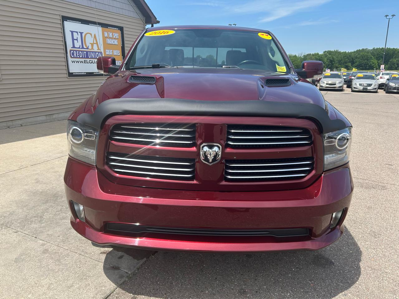 RAM 1500 Sport Crew Cab SWB 4WD 2016