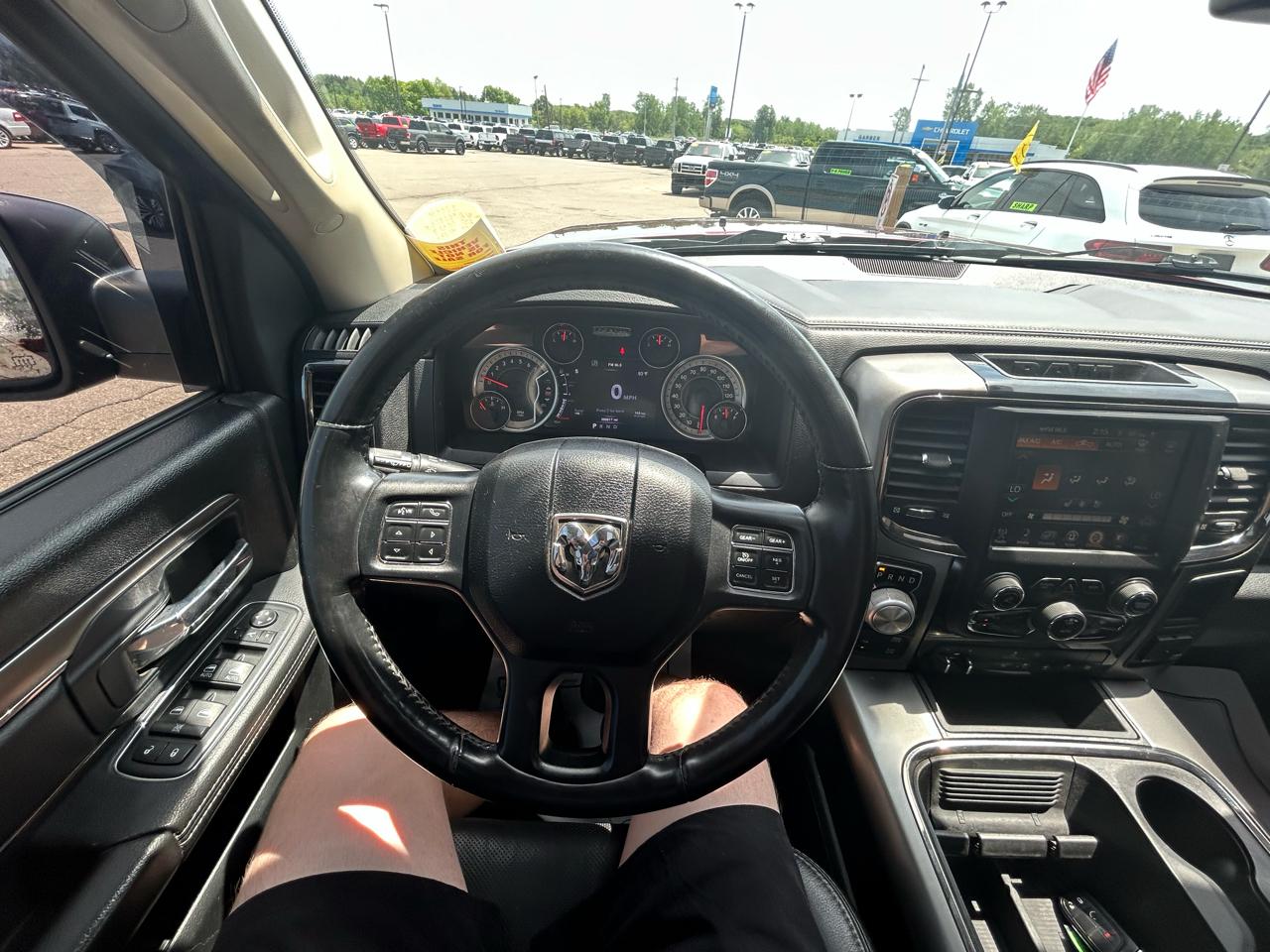 RAM 1500 Sport Crew Cab SWB 4WD 2016