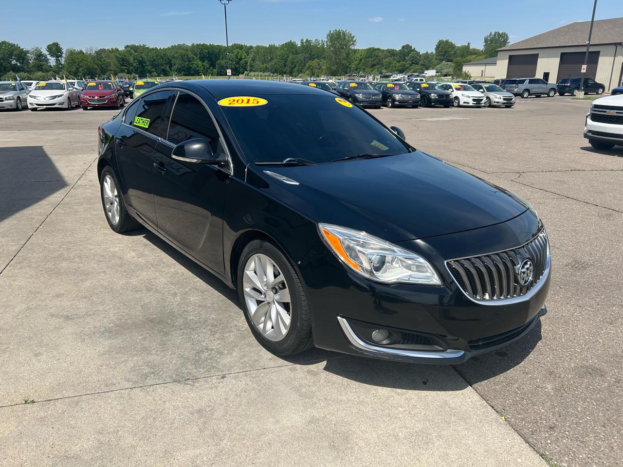 Buick Regal 4dr Sdn Premium I FWD 2015