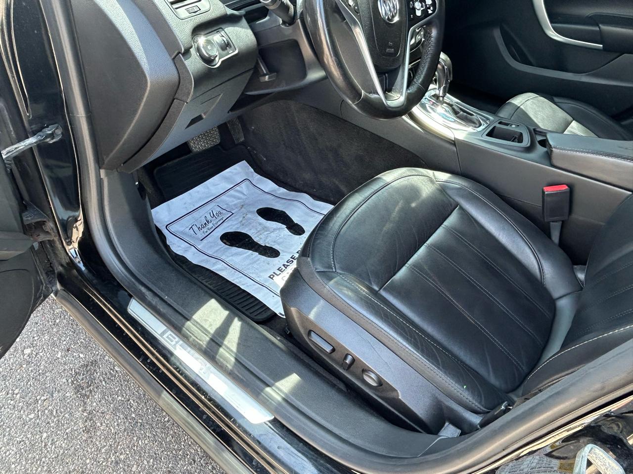 Buick Regal 4dr Sdn Premium I FWD 2015