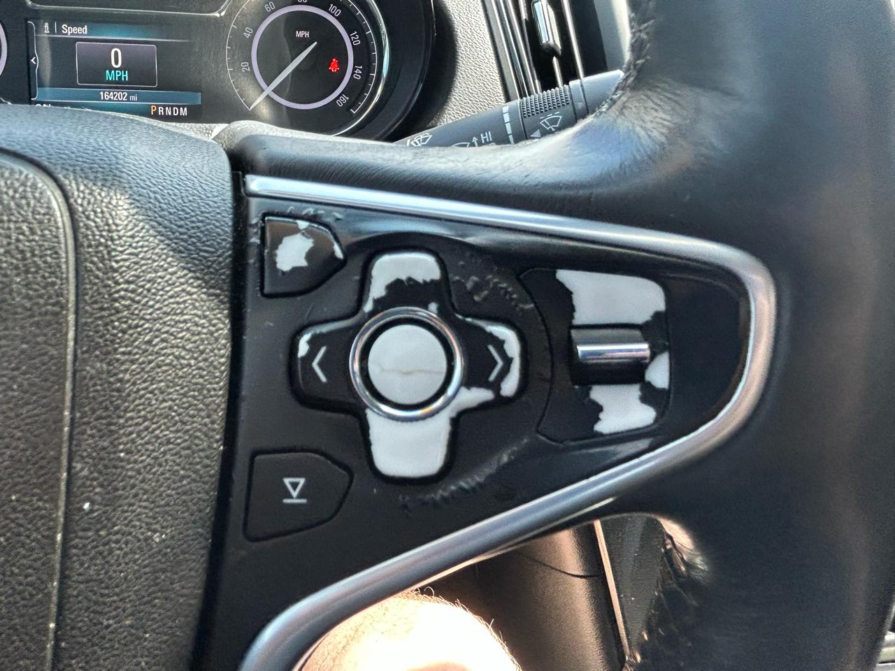 Buick Regal 4dr Sdn Premium I FWD 2015