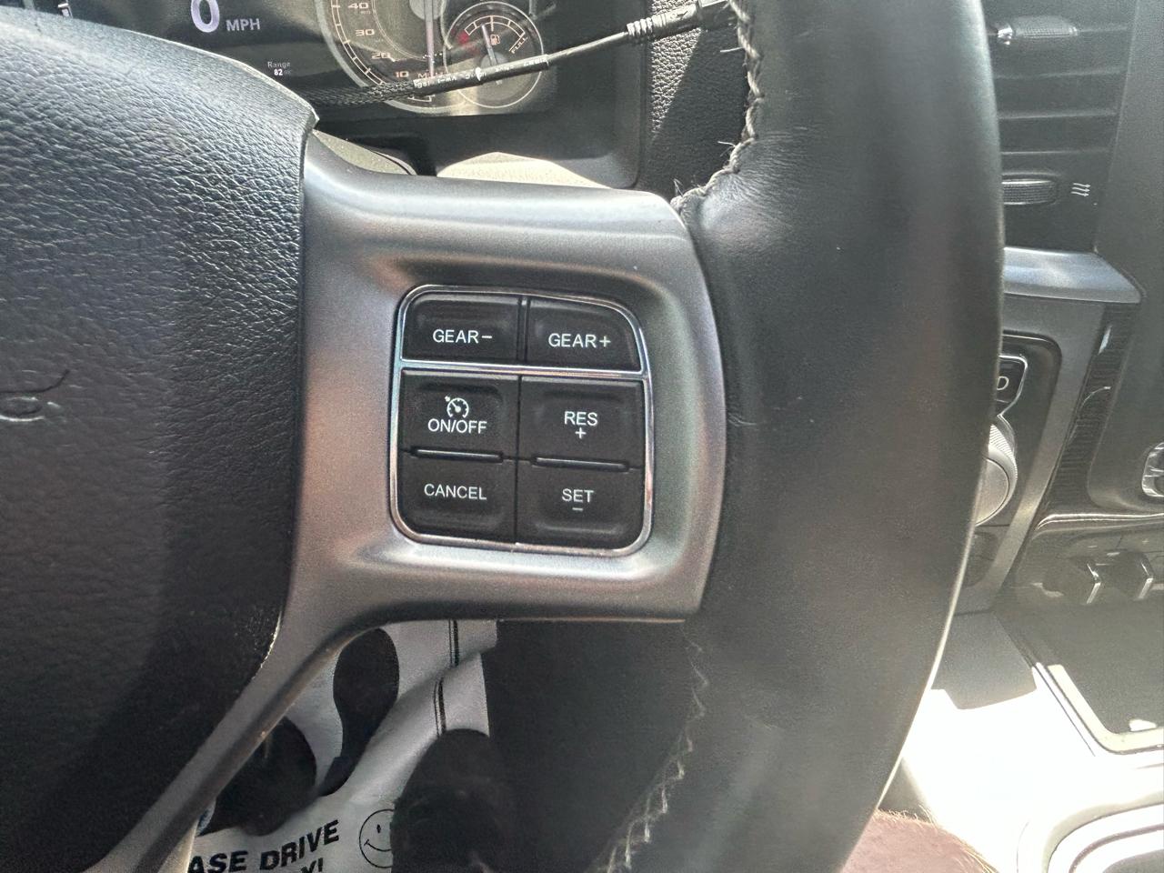 RAM 1500 Longhorn Crew Cab SWB 4WD 2017