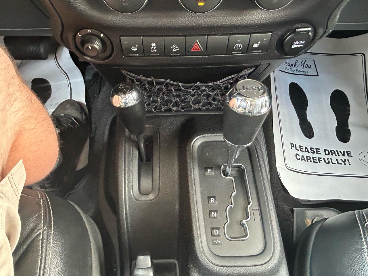 Jeep Wrangler Unlimited Sahara 4WD 2015