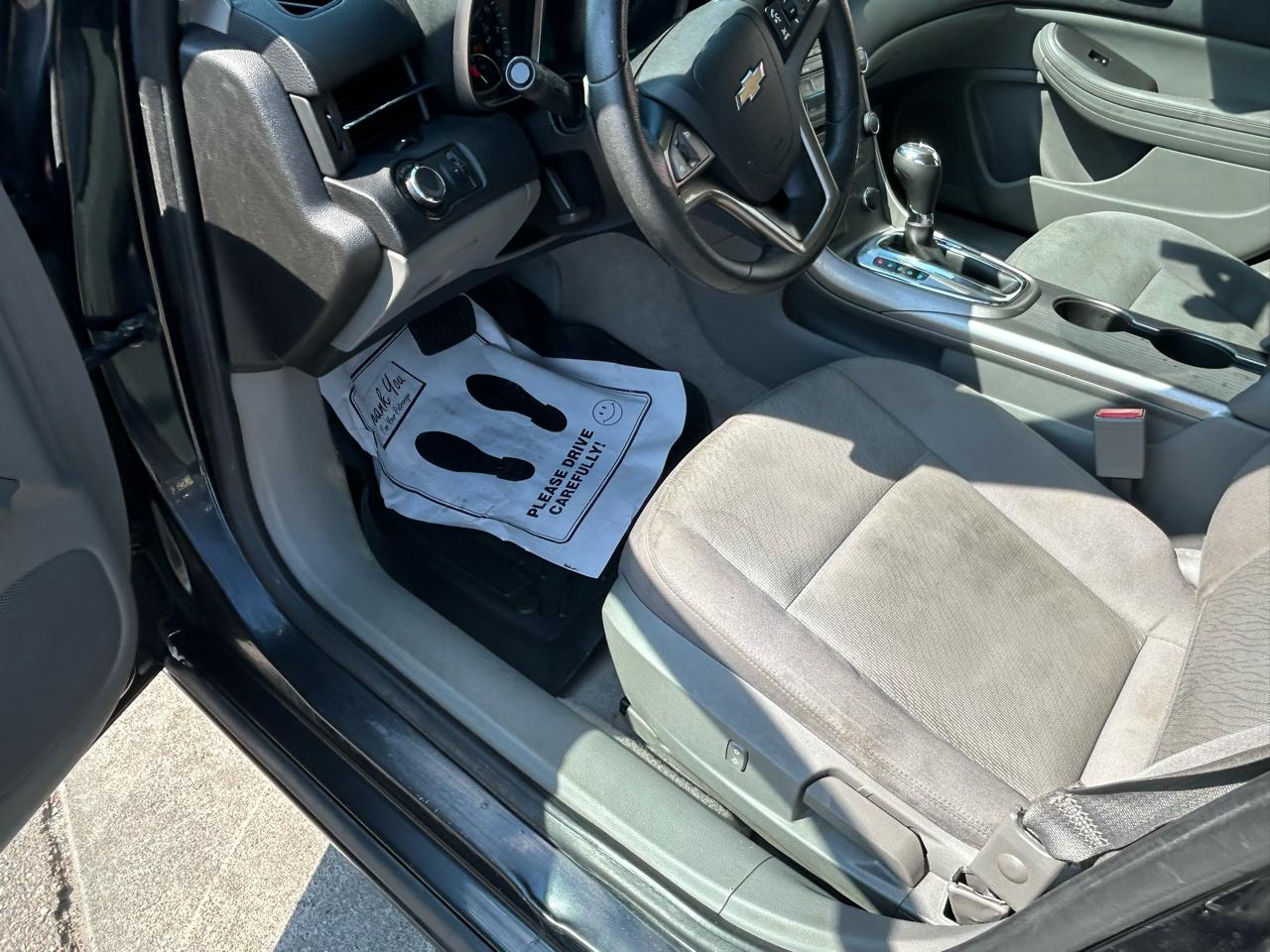 Chevrolet Malibu LS 2013