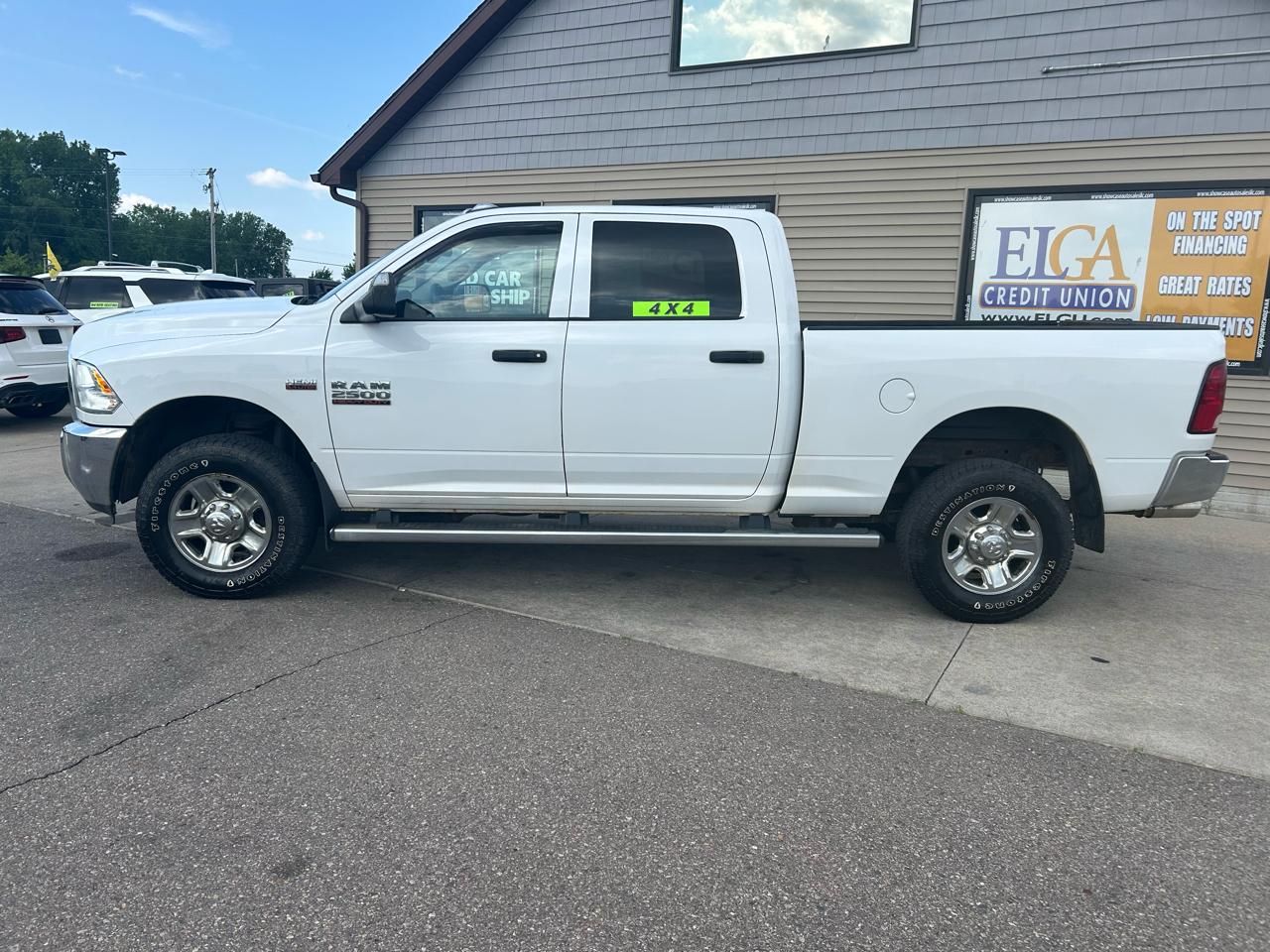 RAM 2500 Tradesman Crew Cab SWB 4WD 2018