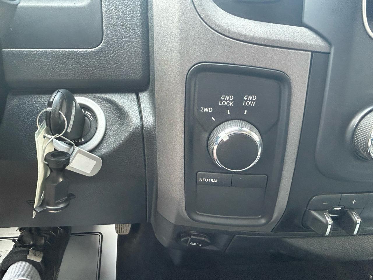 RAM 2500 Tradesman Crew Cab SWB 4WD 2018