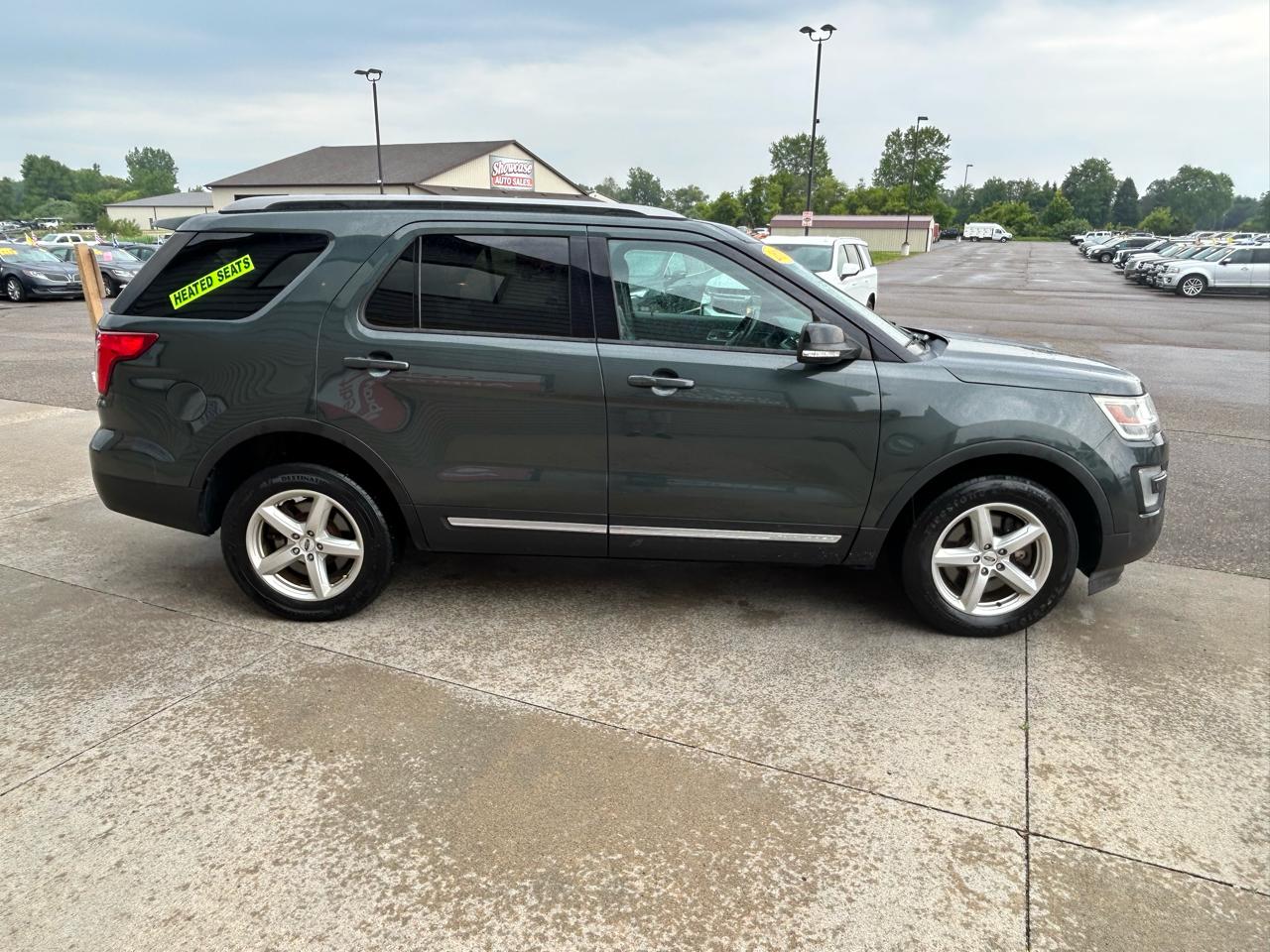 Ford Explorer 4WD 4dr XLT 2016