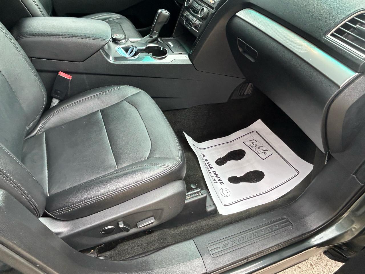 Ford Explorer 4WD 4dr XLT 2016