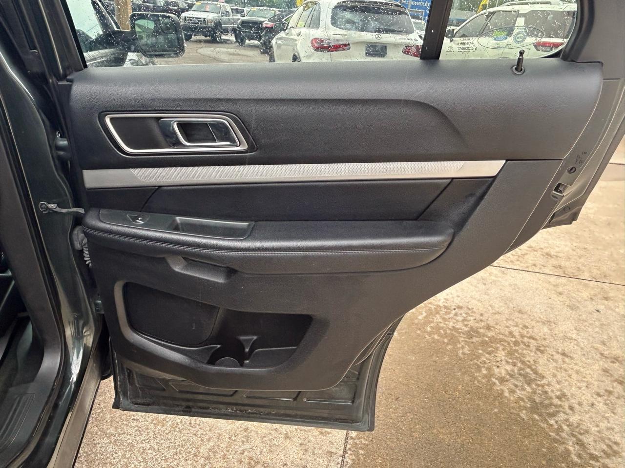 Ford Explorer 4WD 4dr XLT 2016