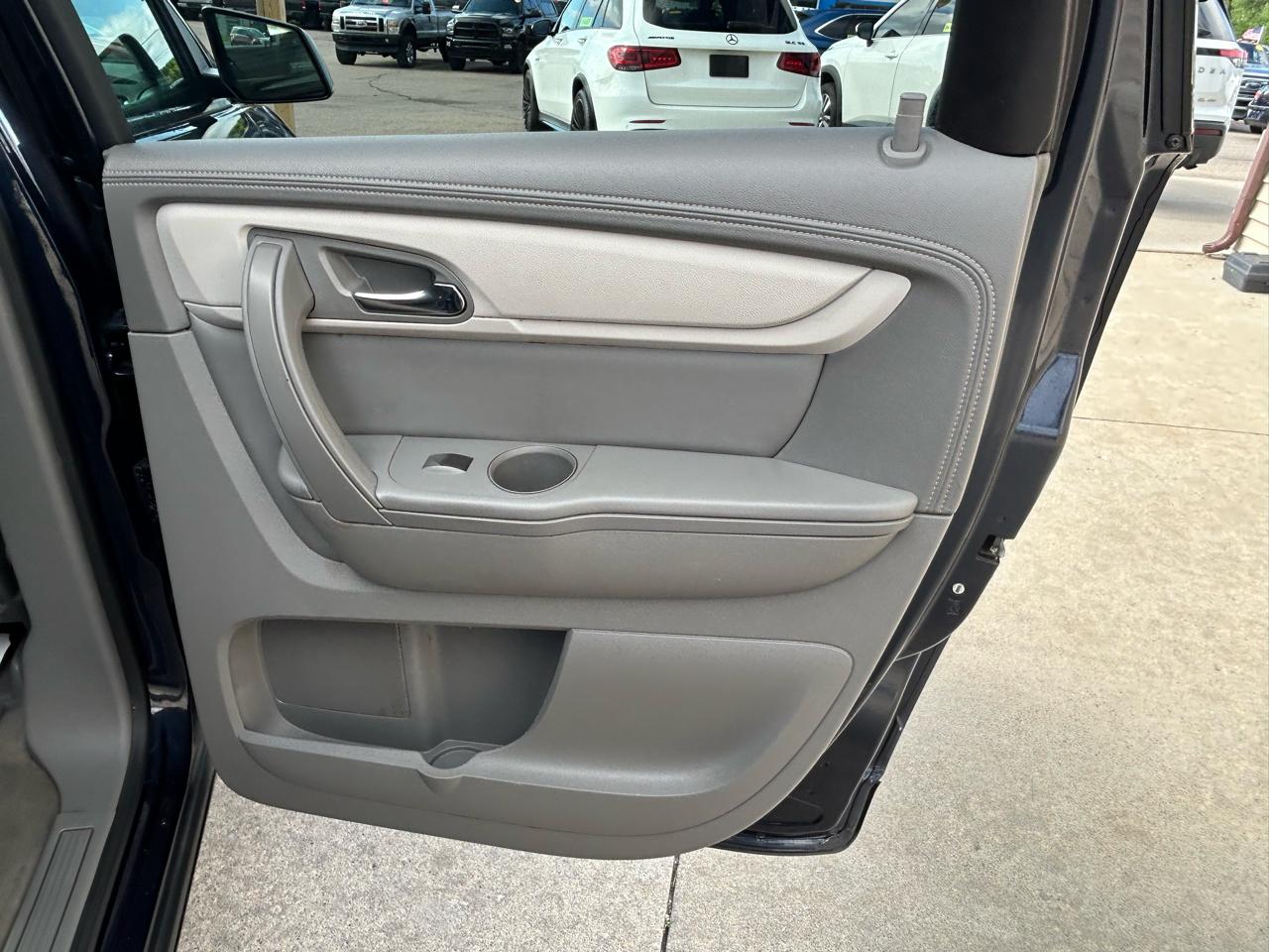 Chevrolet Traverse AWD 4dr LS 2016
