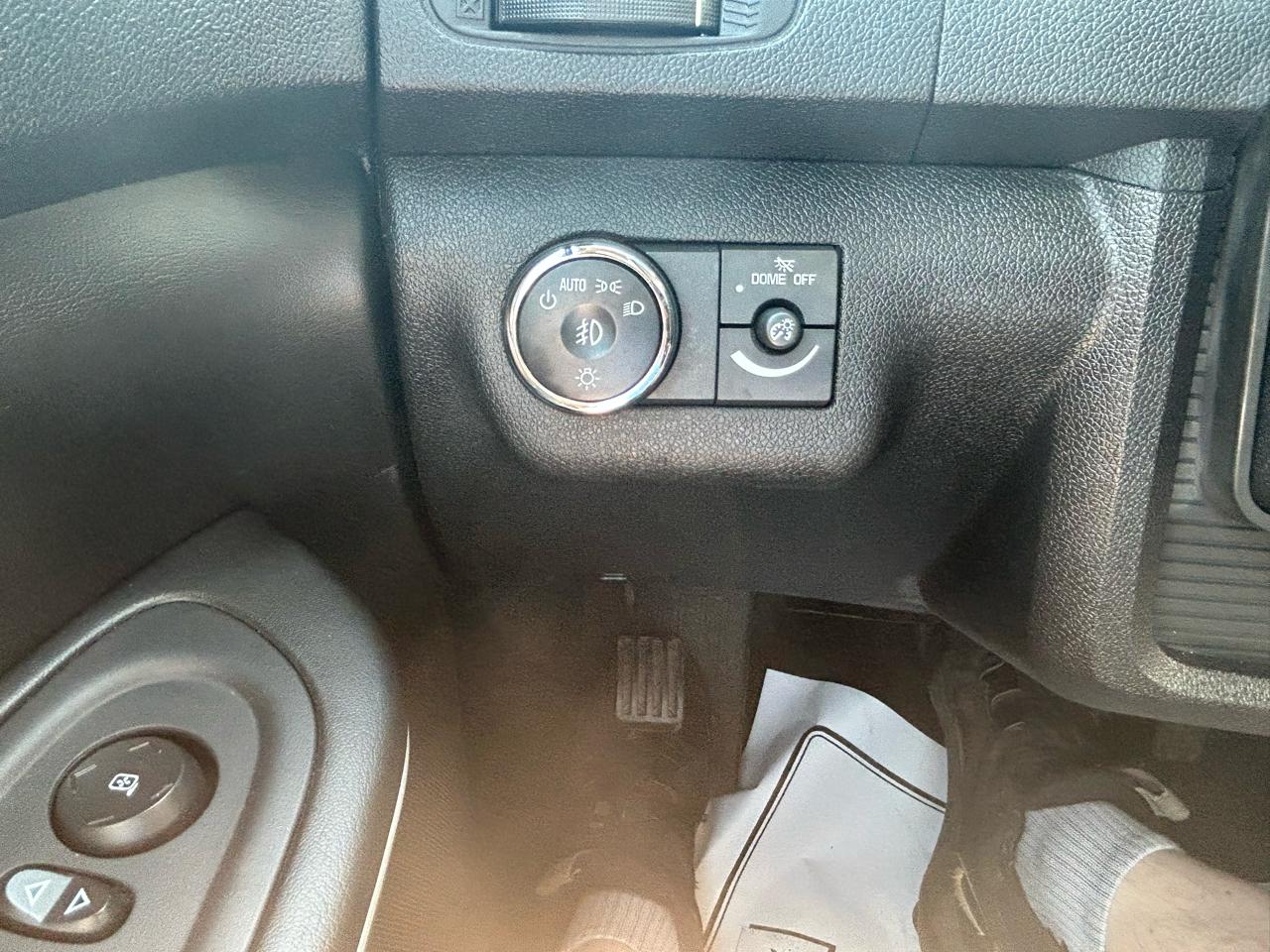 GMC Acadia AWD 4dr SLE 2012