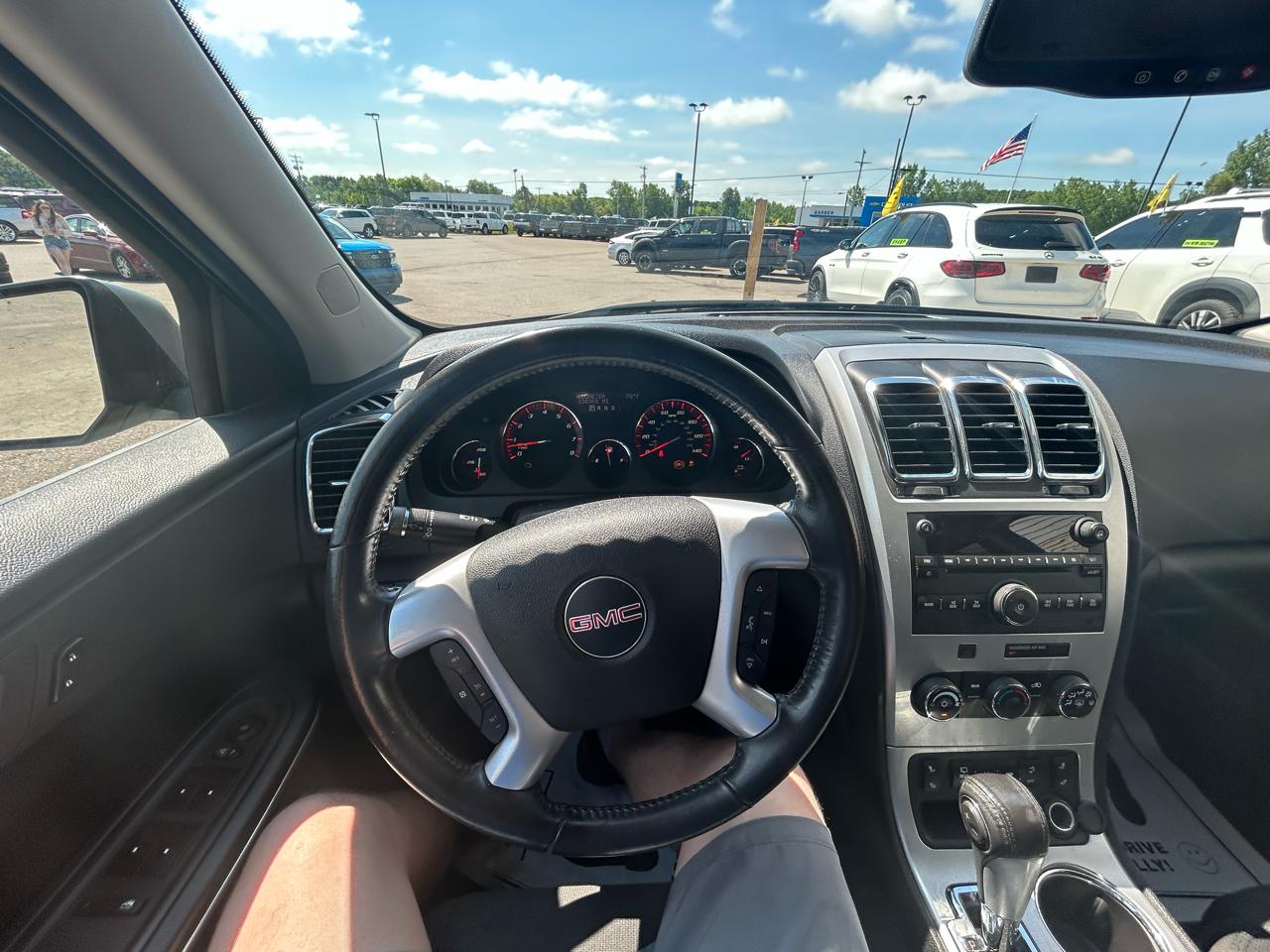 GMC Acadia AWD 4dr SLE 2012