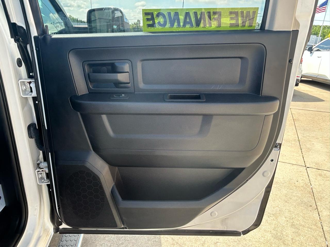 RAM 2500 ST Crew Cab SWB 4WD 2014