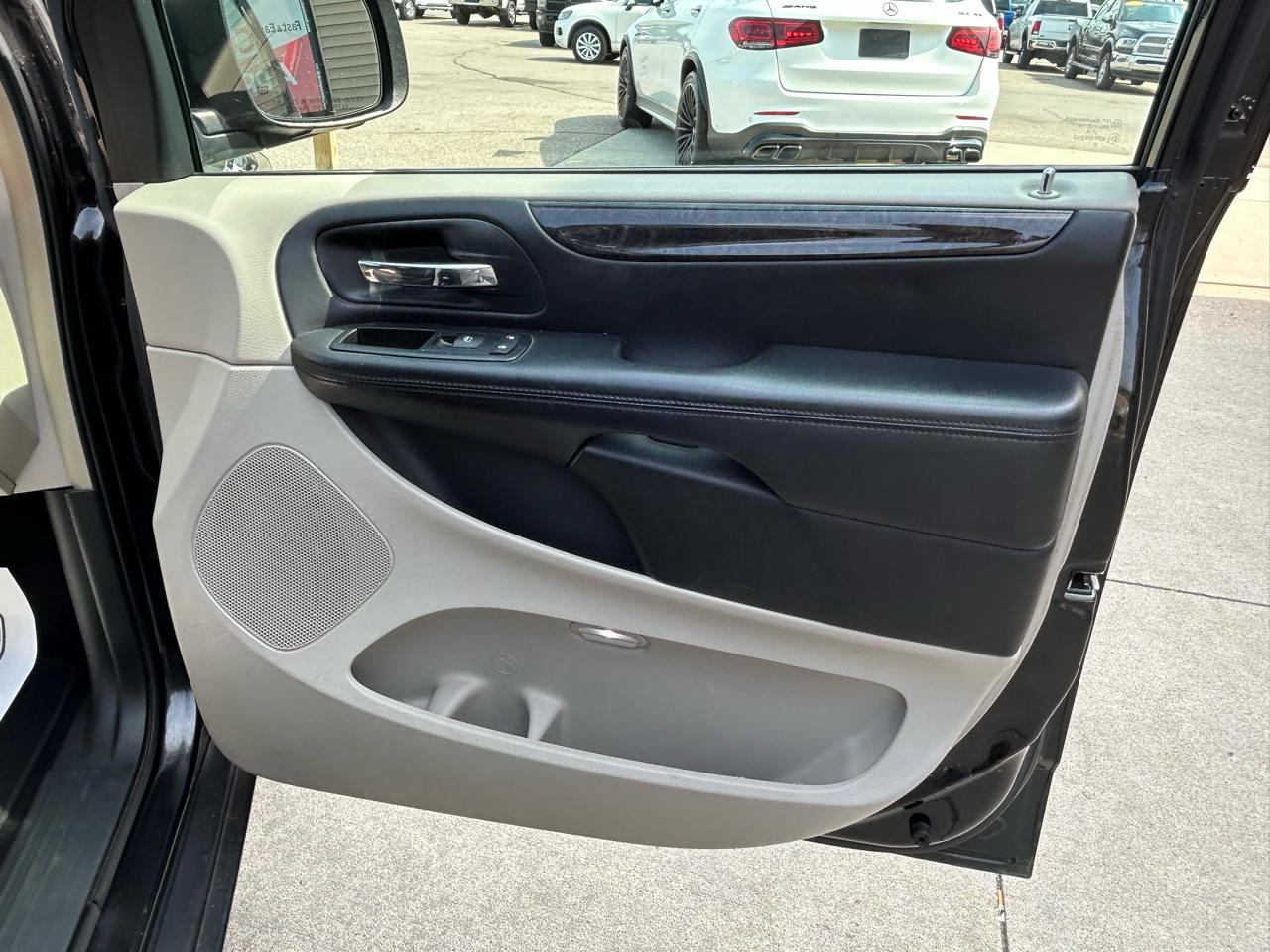 Dodge Grand Caravan 4dr Wgn Crew 2012