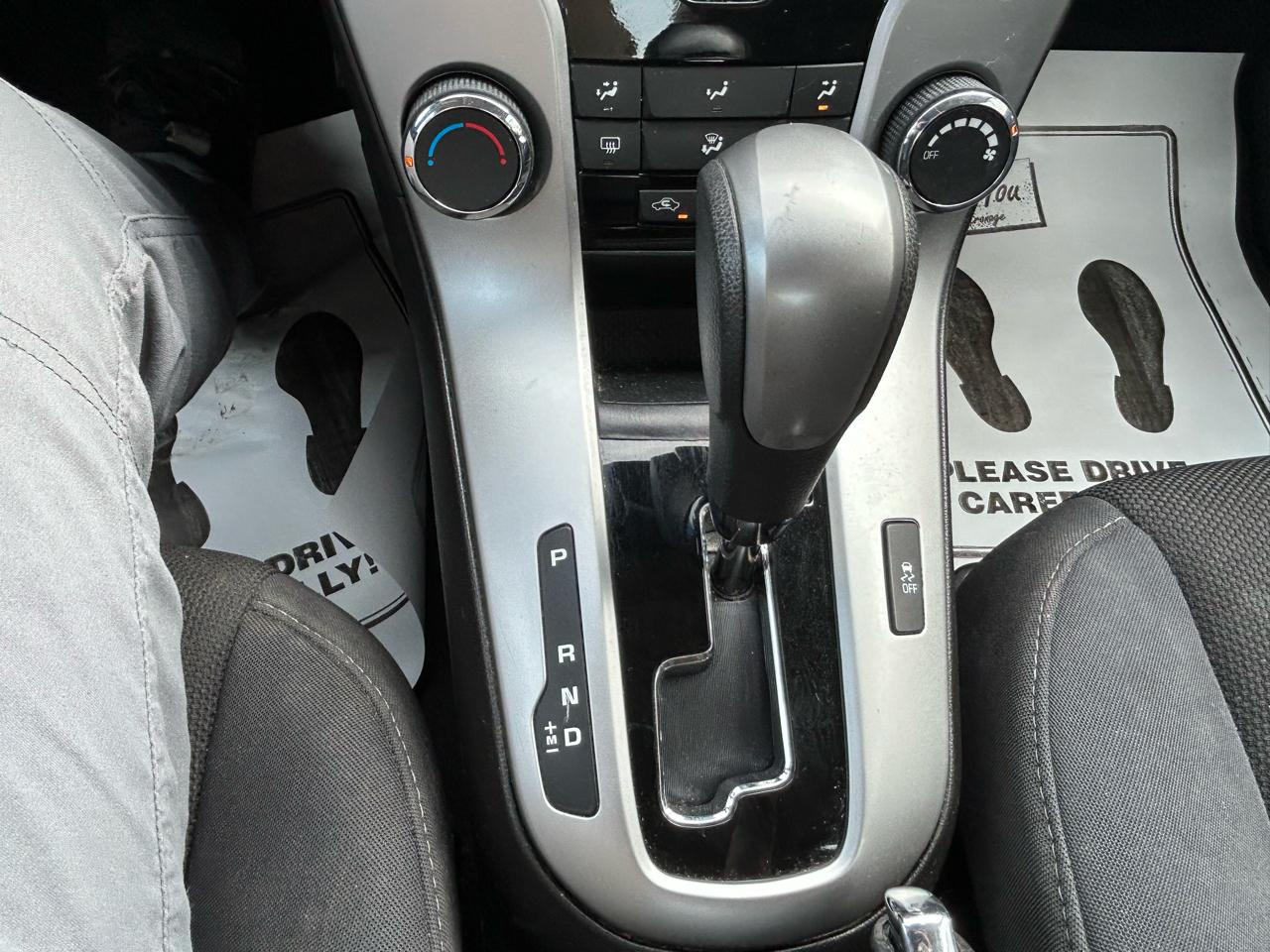 Chevrolet Cruze 4dr Sdn Auto 1LT 2015