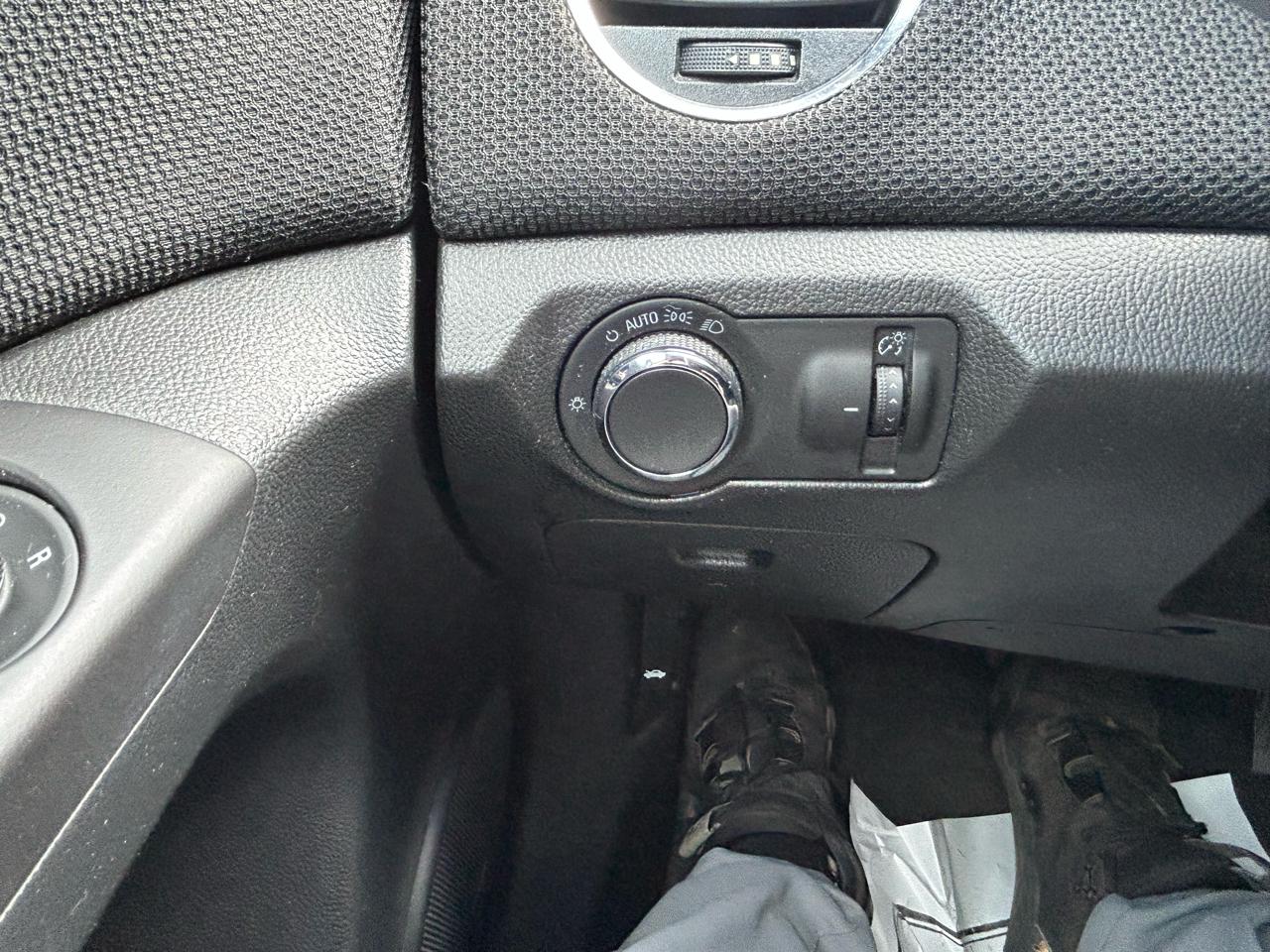 Chevrolet Cruze 4dr Sdn Auto 1LT 2015