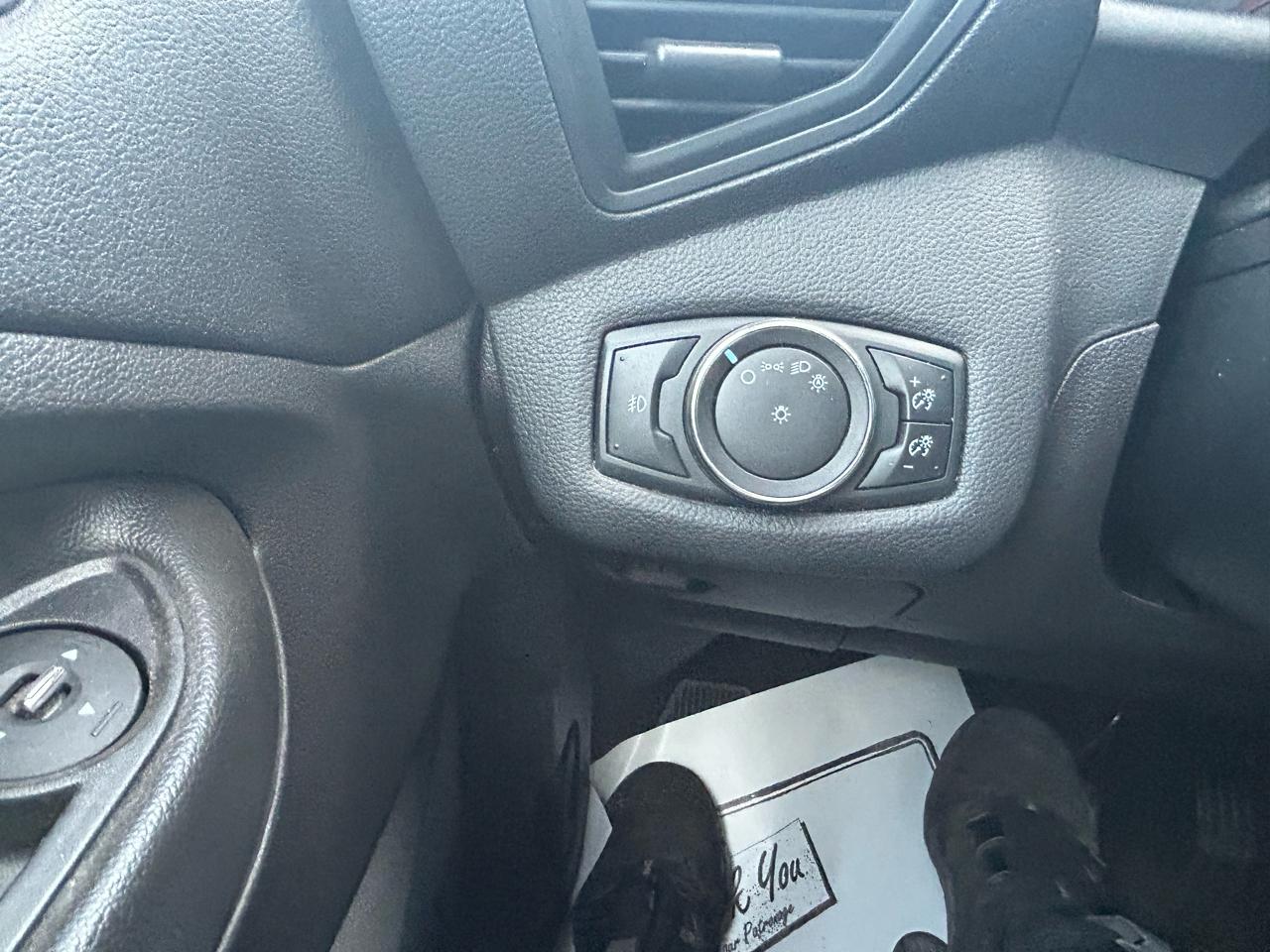 Ford Escape 4WD 4dr SE 2015