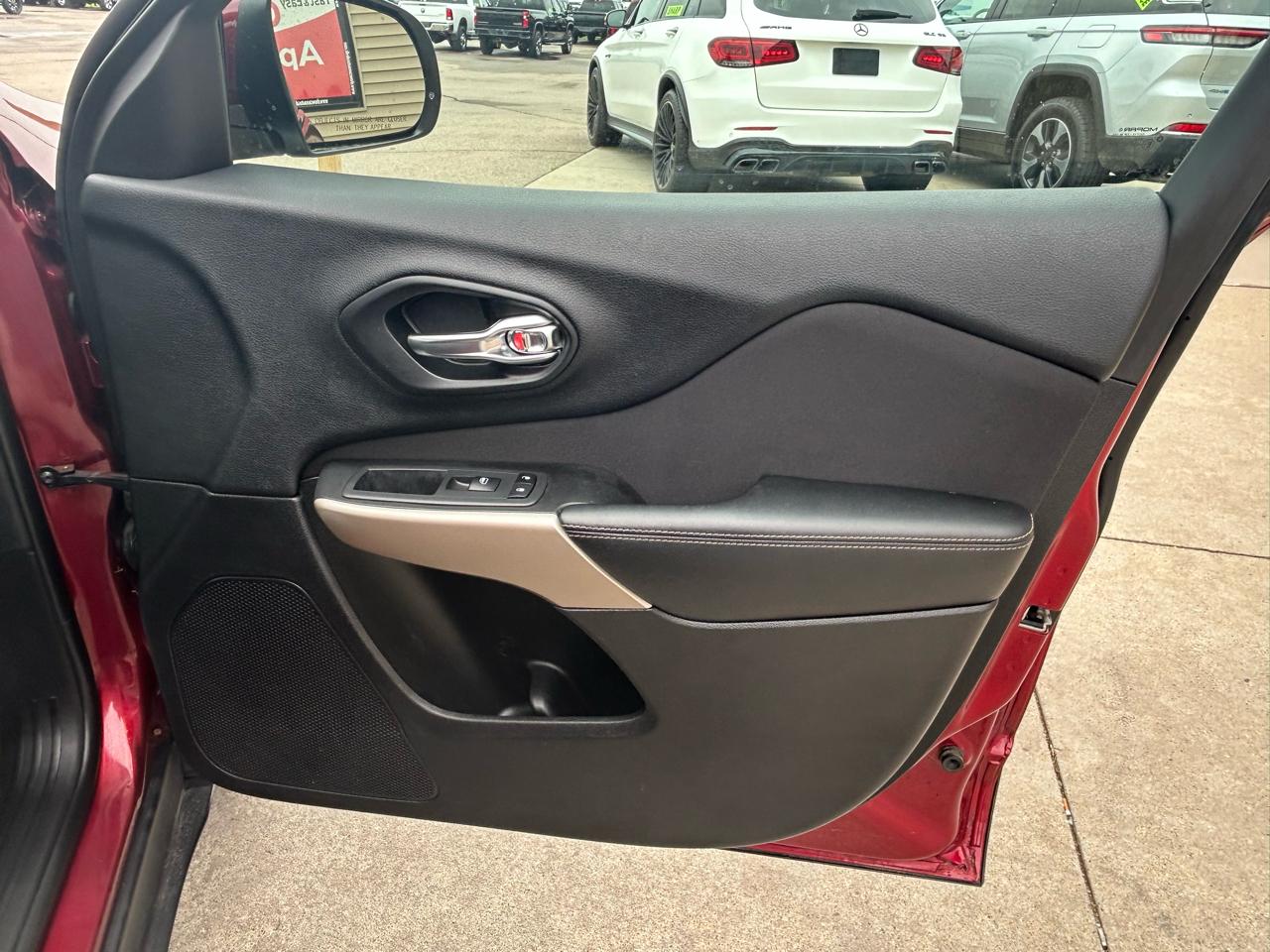 Jeep Cherokee Latitude FWD 2018