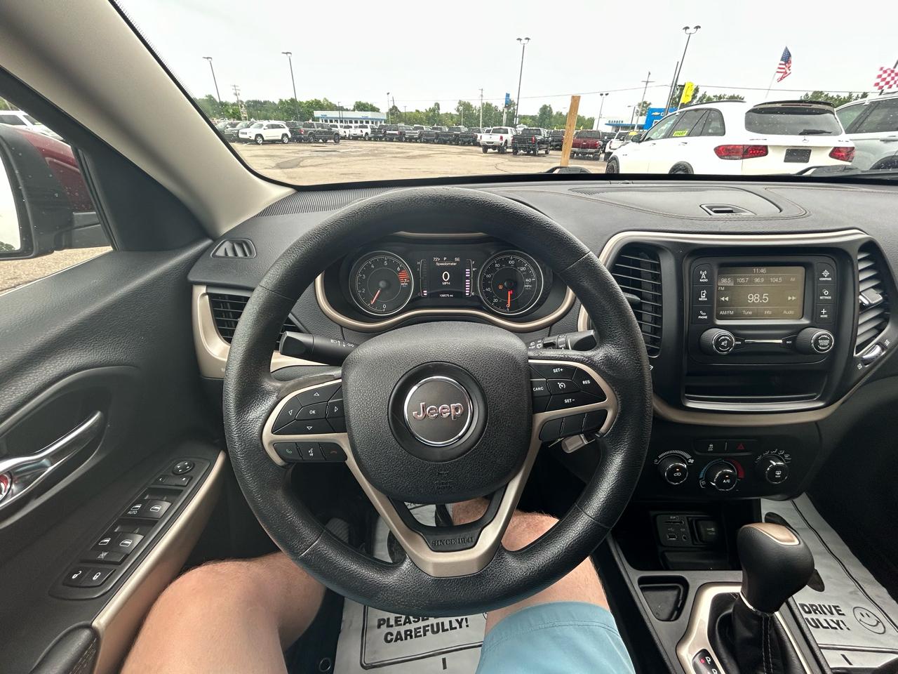 Jeep Cherokee Latitude FWD 2018