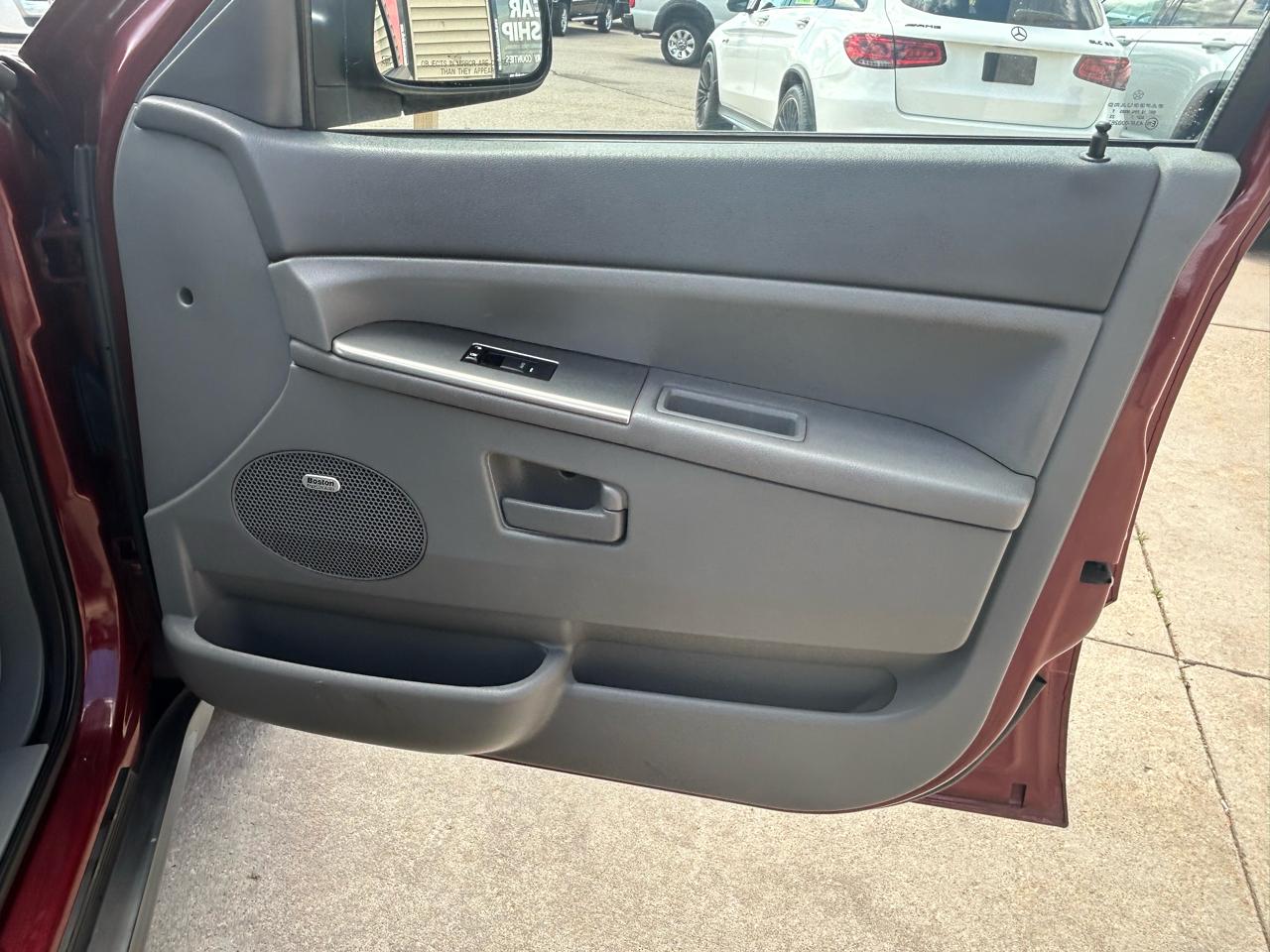 Jeep Grand Cherokee 4WD 4dr Laredo 2007